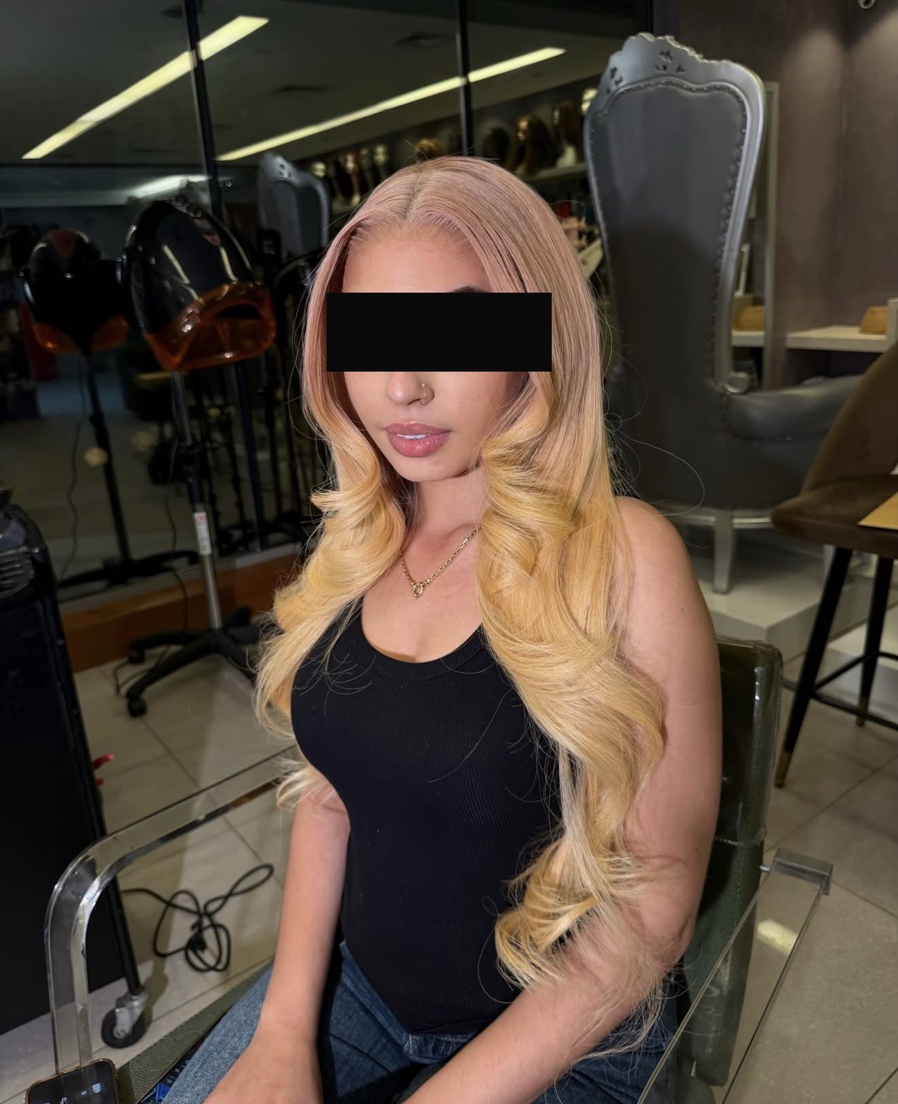 Coiffure à Brazzaville — Forfaits Cheveux Naturels & Extensions